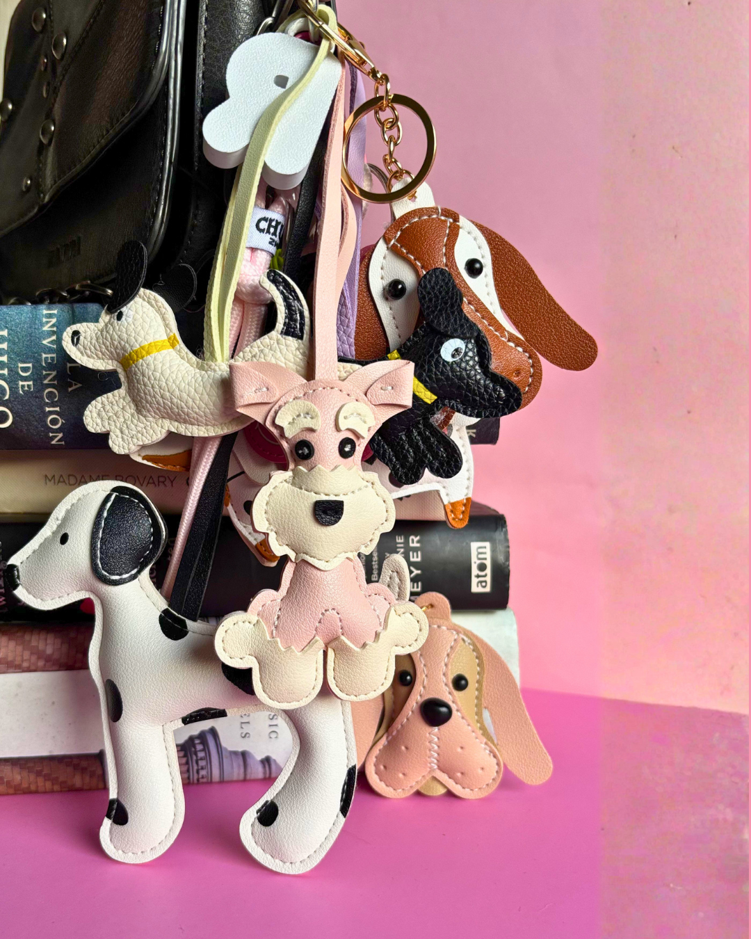 Set Charm Perrito Schnauzer + Letra Personalizada
